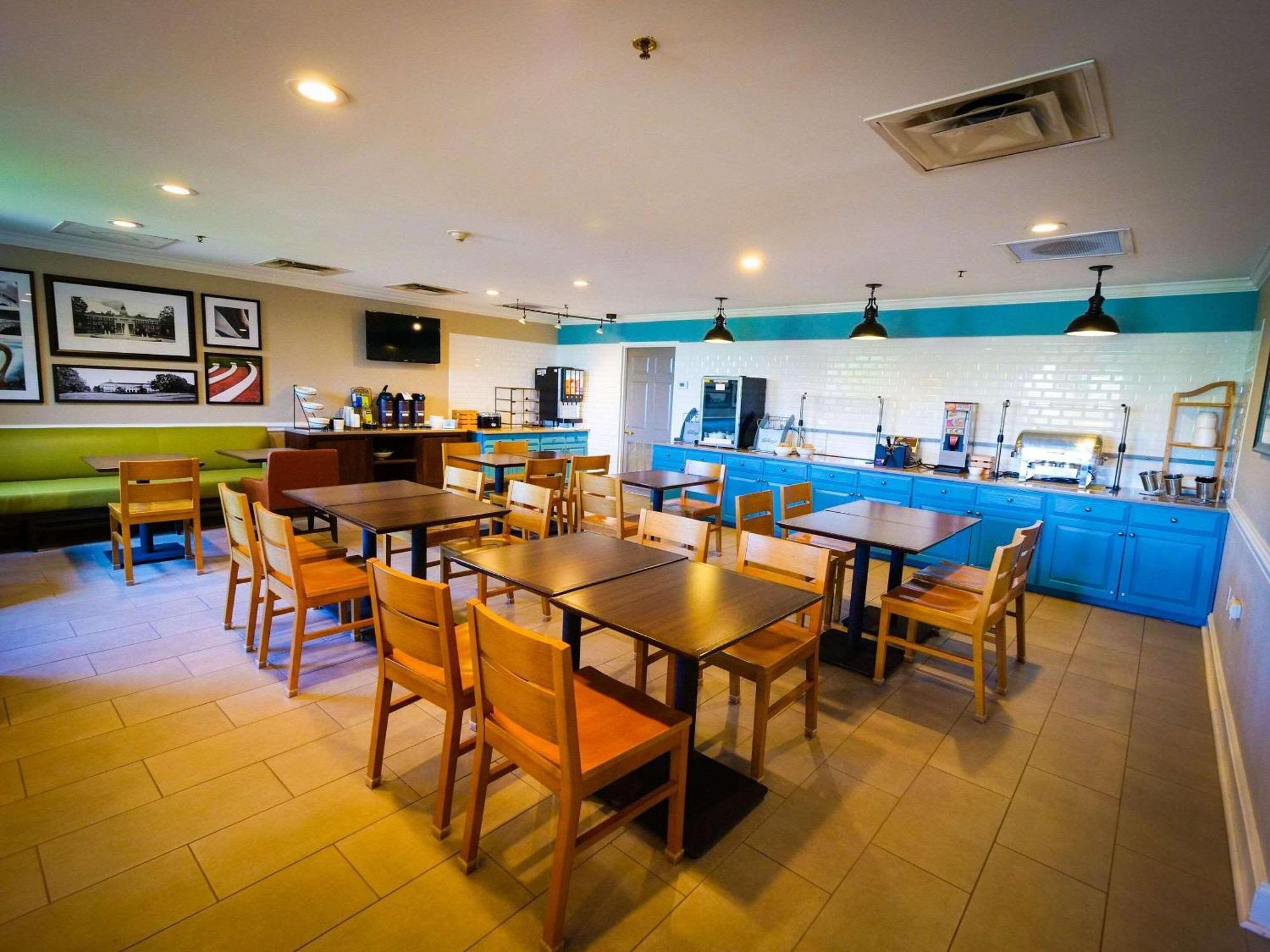 Country Inn & Suites By Radisson, Burlington Elon , Nc Экстерьер фото