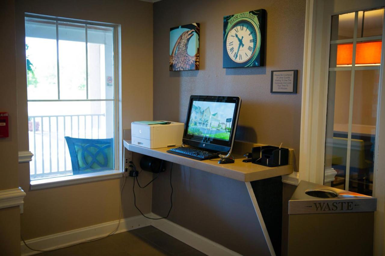 Country Inn & Suites By Radisson, Burlington Elon , Nc Экстерьер фото
