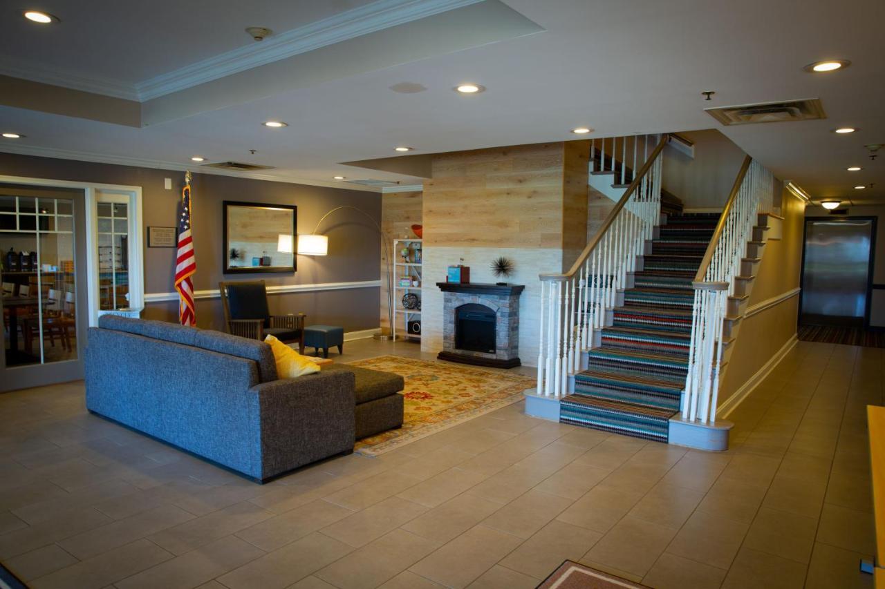 Country Inn & Suites By Radisson, Burlington Elon , Nc Экстерьер фото