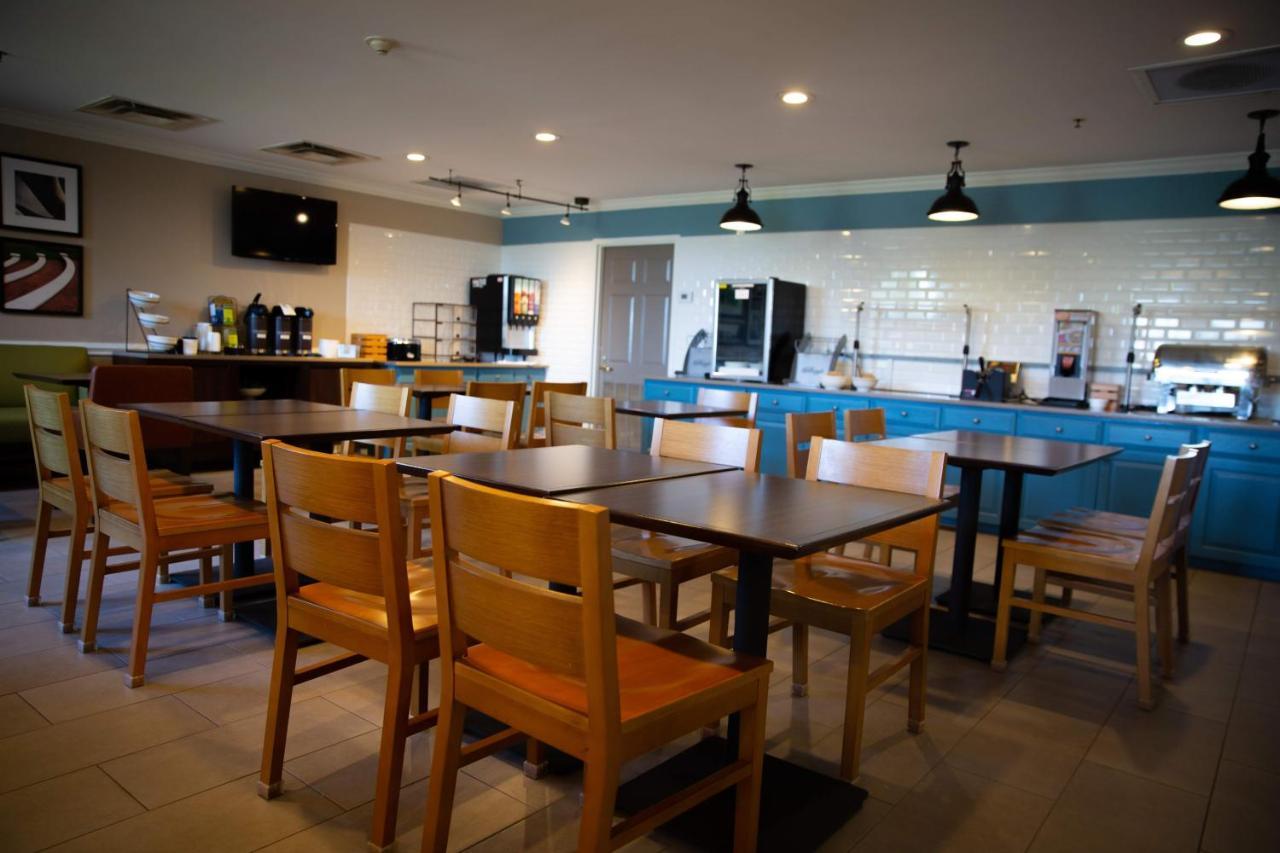 Country Inn & Suites By Radisson, Burlington Elon , Nc Экстерьер фото